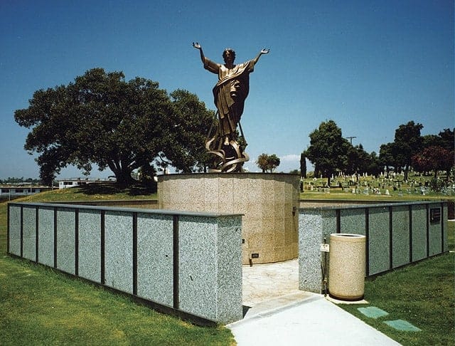 Holy Cross Cemetery & Mausoleum, Garden of Ascension